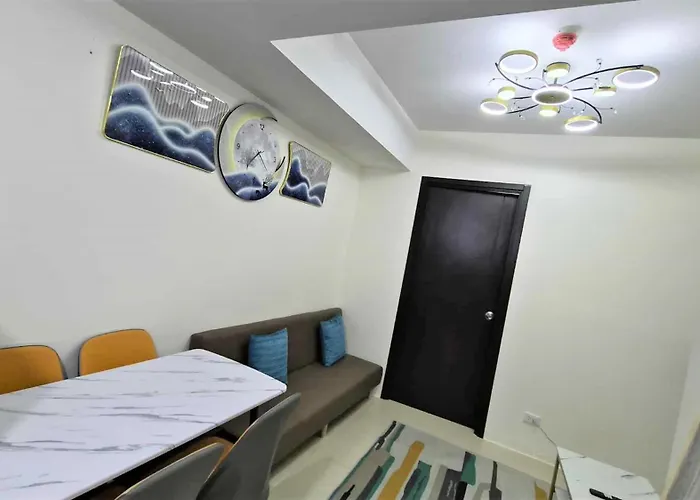 View With Balcony At Kasara Residences C5 Pasig Apartahotel 4*